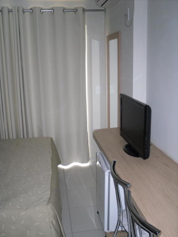 Apartamento Golden Dolphin Express Caldas Novas Ngoại thất bức ảnh